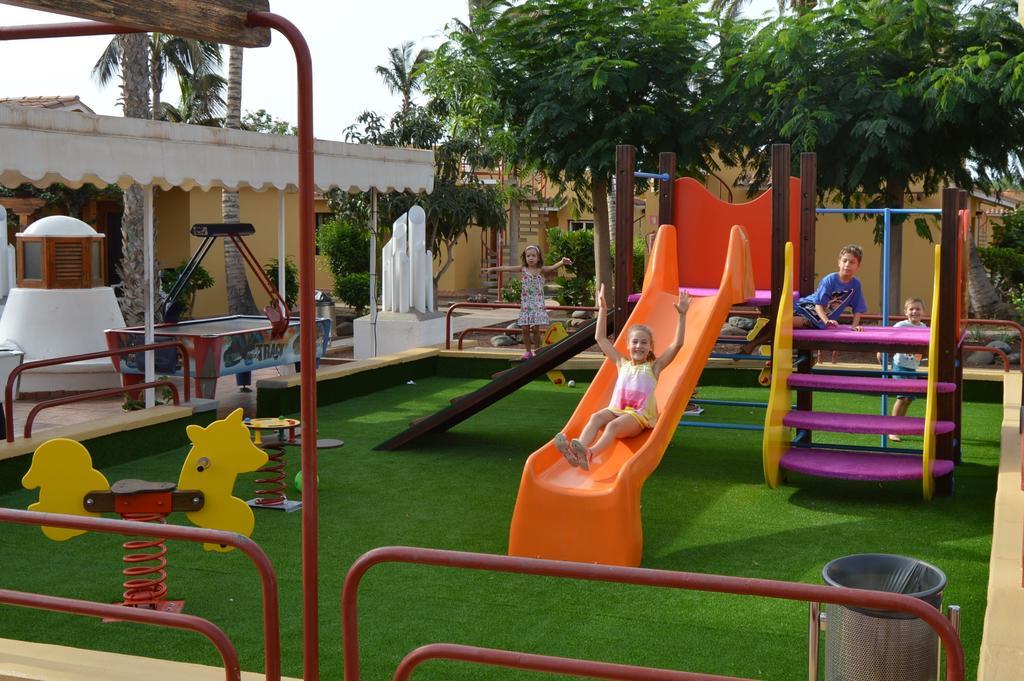 Bungalows Parque Bali Con Aire Acondicionado 马斯帕洛马斯 外观 照片